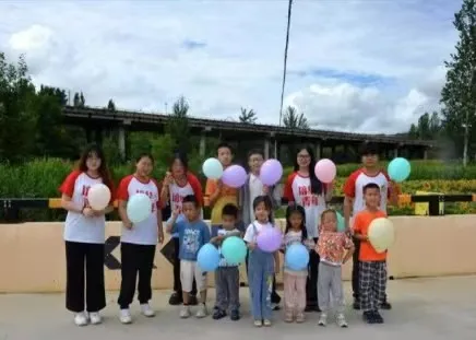 开云网页版登录入口青年学子暑期“三下乡”：千名骄子燃情实践 万里青春共绘华章_fororder_图片5